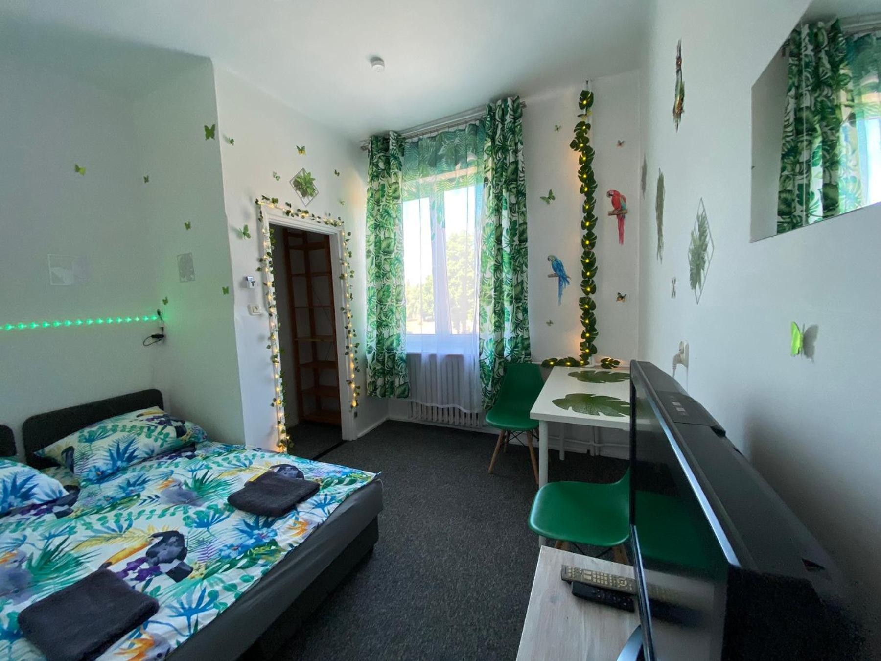 Jungle Rooms Γκντανσκ Δωμάτιο φωτογραφία