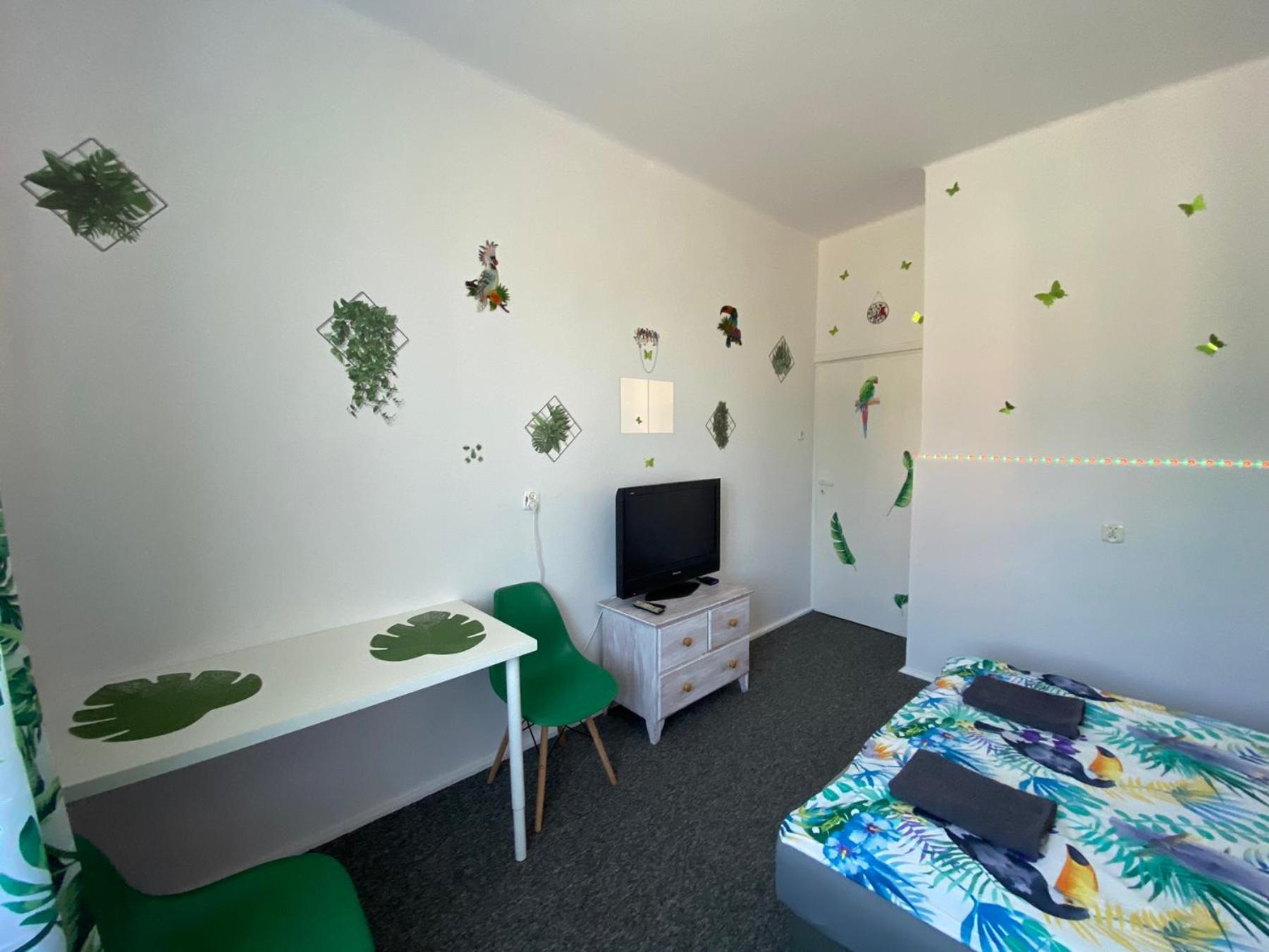 Jungle Rooms Γκντανσκ Δωμάτιο φωτογραφία